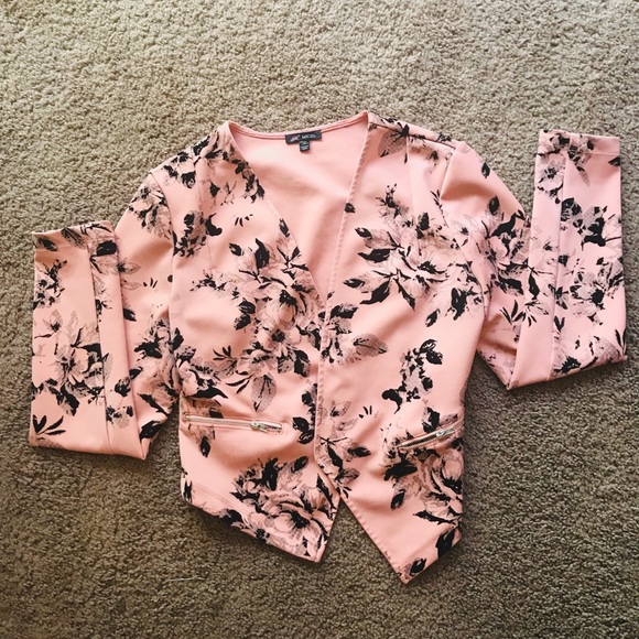 🌸Flower Blazer🌸 - Picture 1 of 4